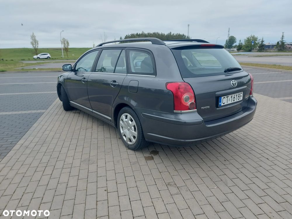 Toyota Avensis 2.0 D-4D Sol - 6
