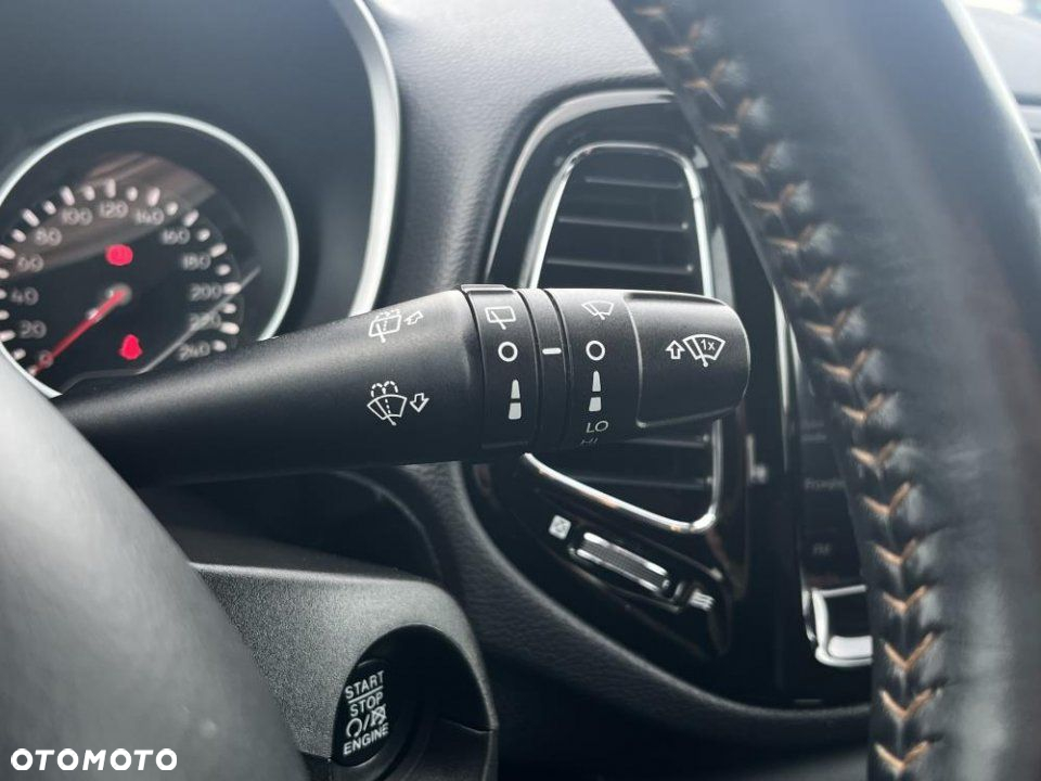 Jeep Compass - 31