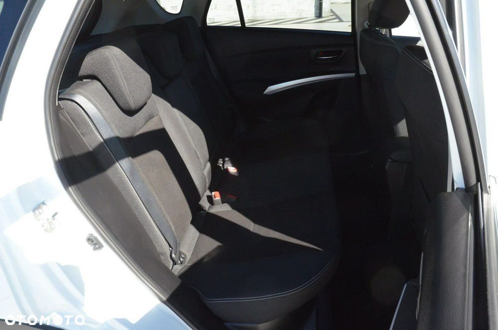 Suzuki SX4 S-Cross - 33