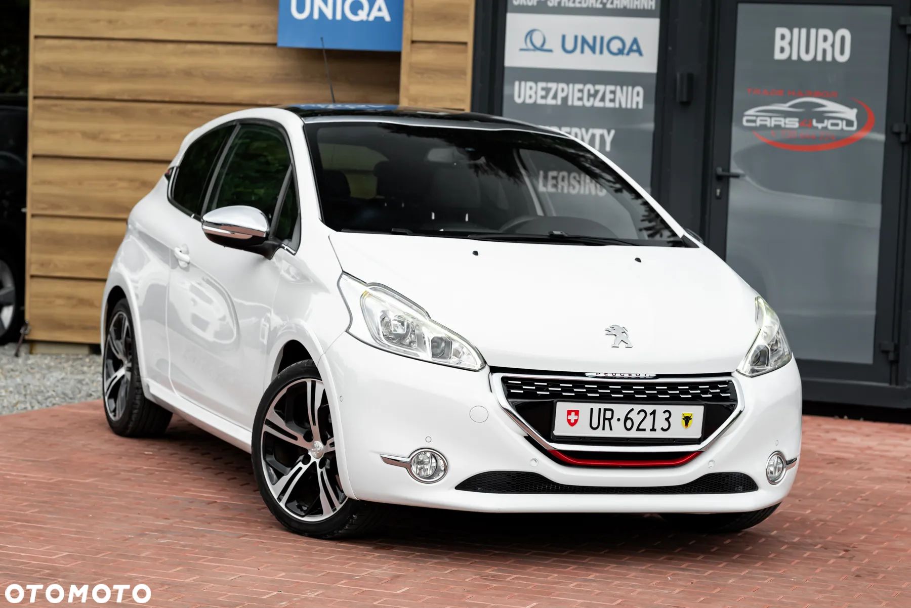 Peugeot 208 1.6 THP GTi - 1