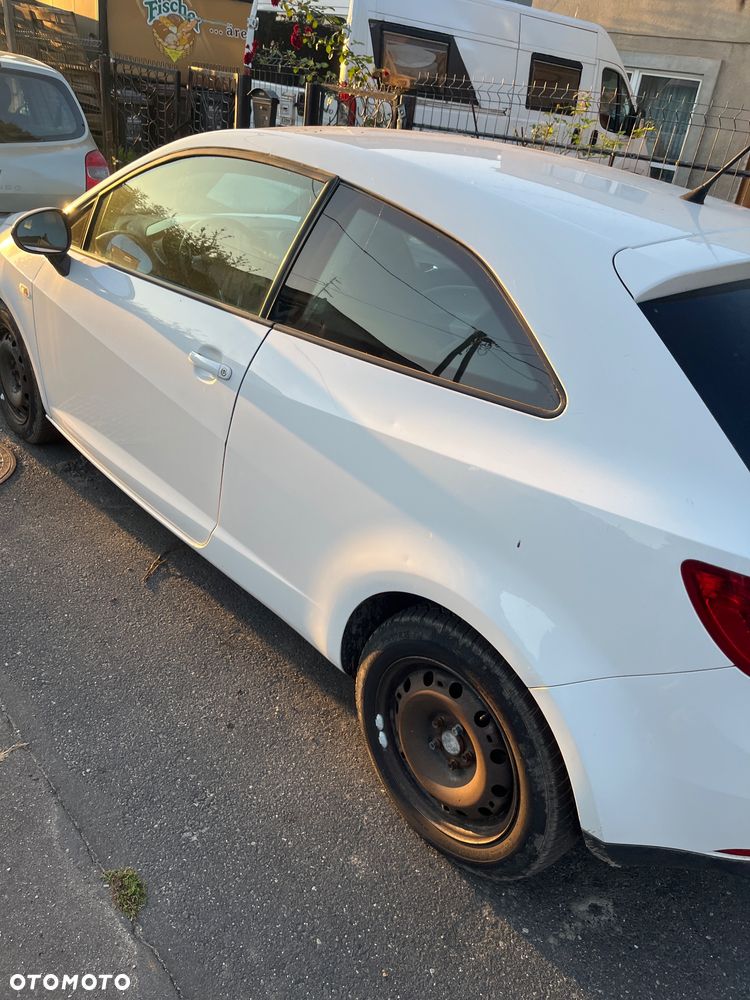 Seat Ibiza 2009 photo 2