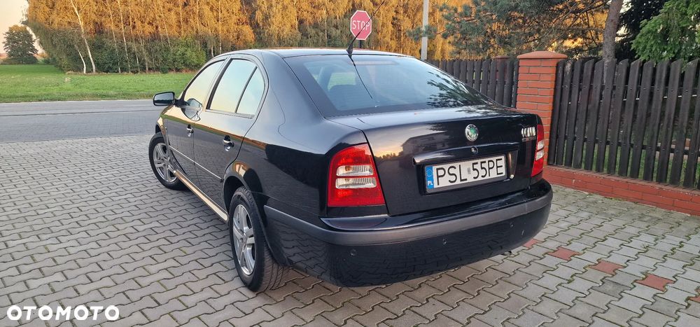 Skoda Octavia 1.6 Tour Classic - 18