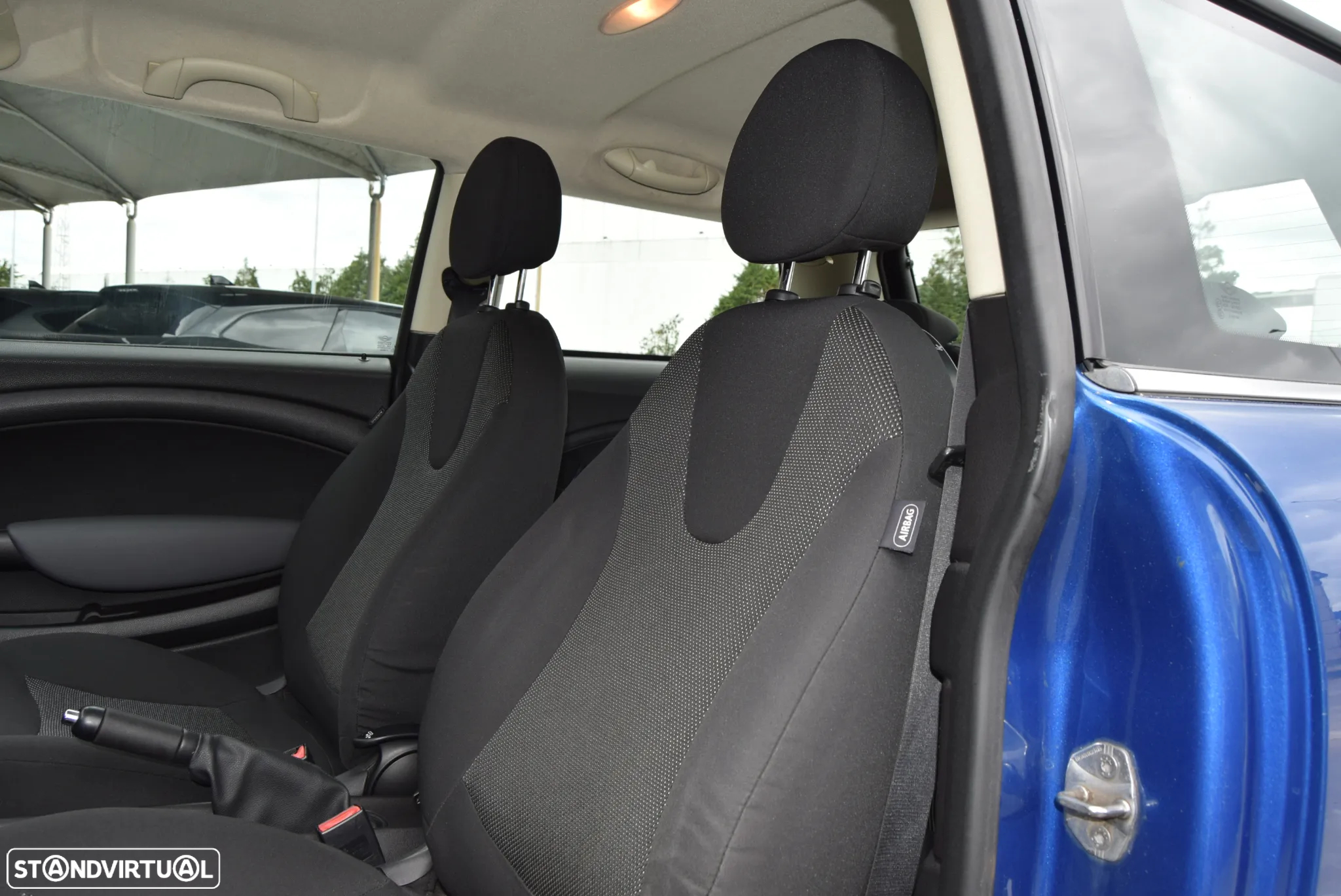 MINI 3 Portas One D - 15