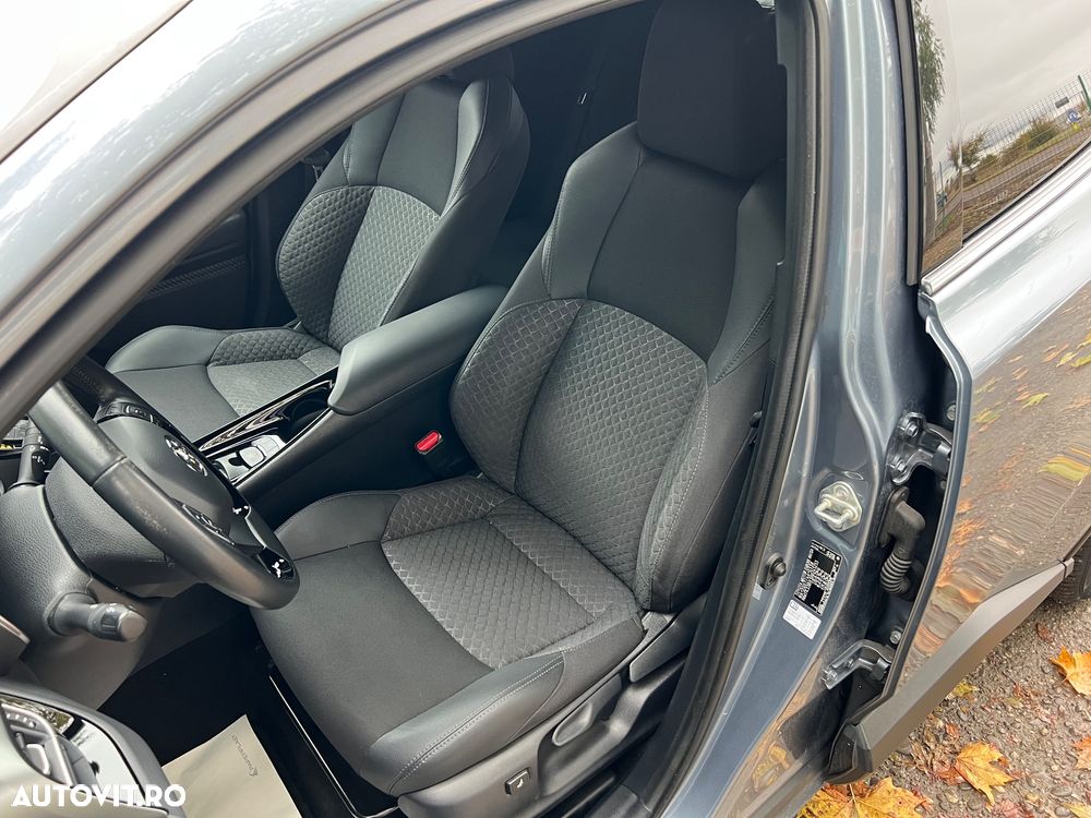 Toyota C-HR 1.8 HSD 122 CP 4x2 CVT C-ult Style - 12