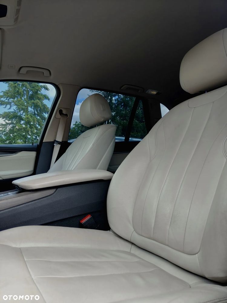 BMW X5 xDrive25d - 17