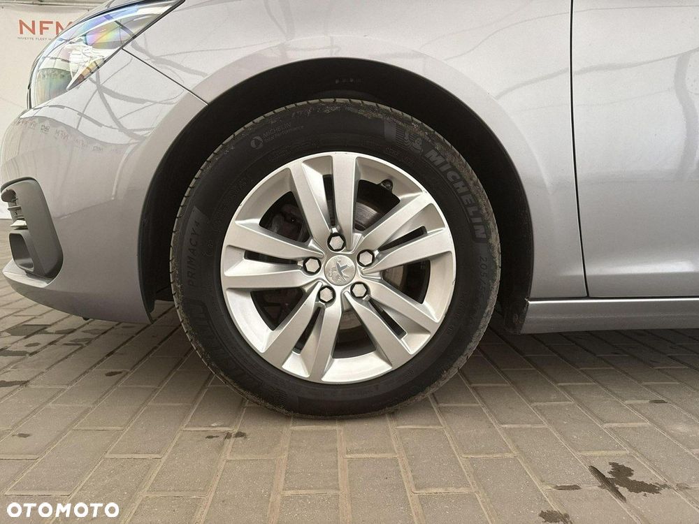 Peugeot 308 - 21