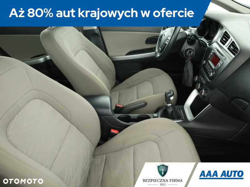 Kia Ceed - 10