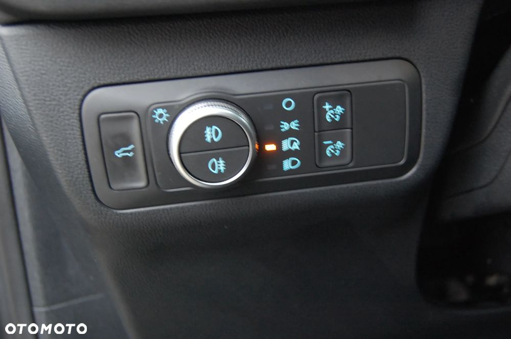 Ford Kuga 2.0 EcoBlue 4x4 ST-LINE X - 34