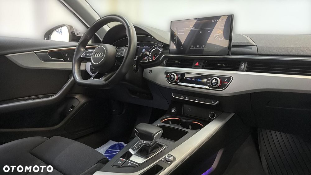 Audi A4 Avant 35 TFSI mHEV Advanced S tronic - 33