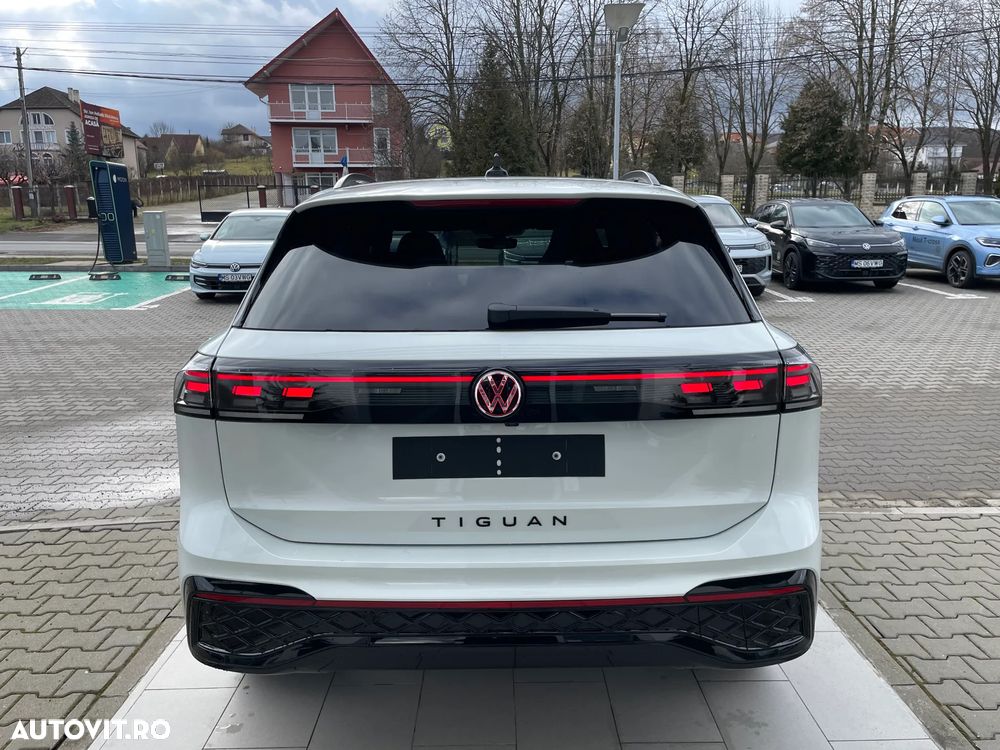 Volkswagen Tiguan - 5
