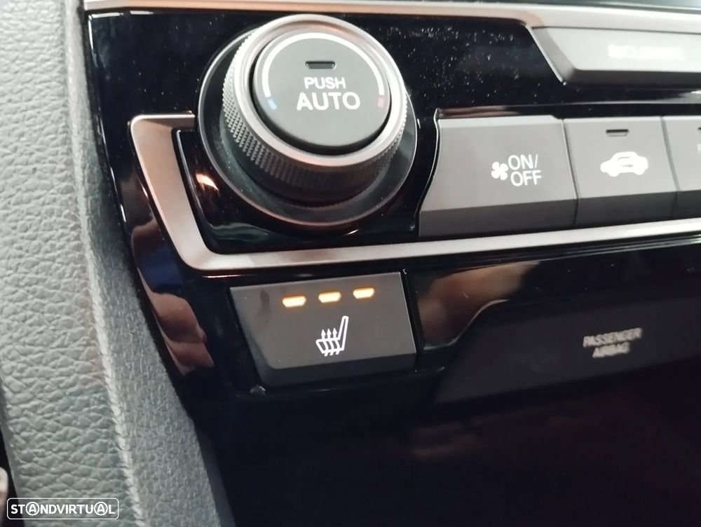 Honda Civic 1.0 i-VTEC Elegance Navi - 33