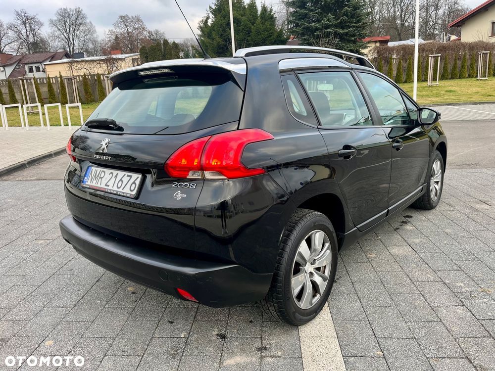 Peugeot 2008 1.2 Pure Tech Active S&S - 7