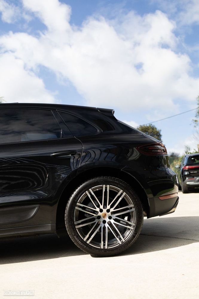 Porsche Macan - 18