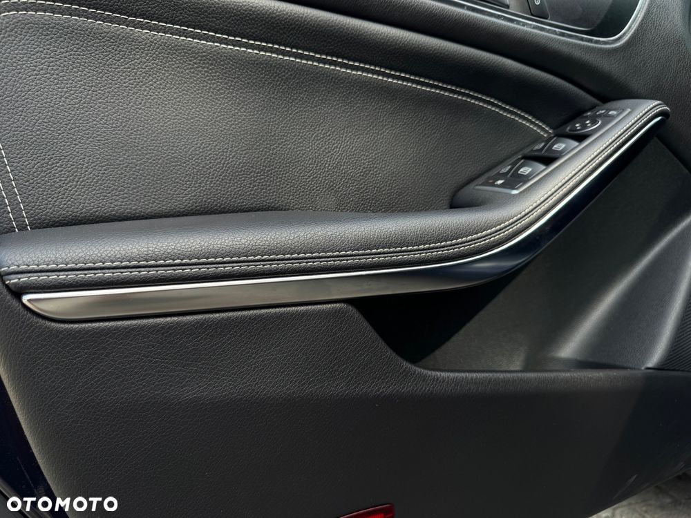 Mercedes-Benz CLA 180 d AMG Line - 18
