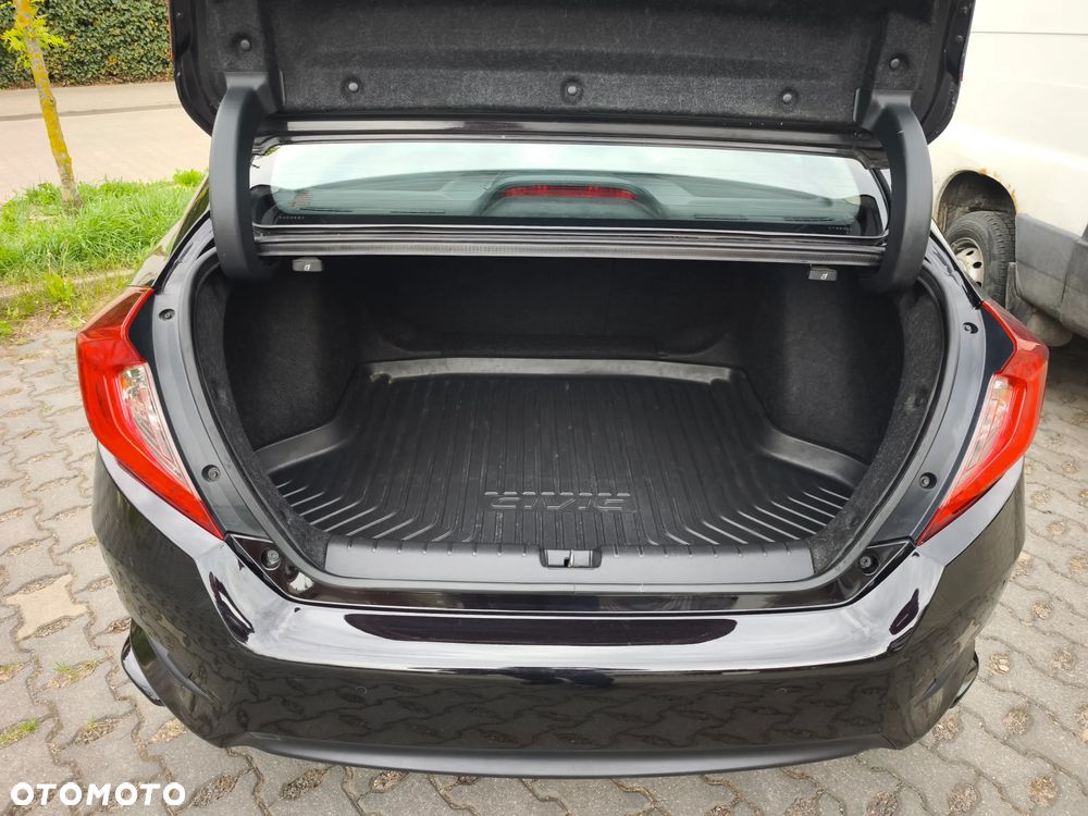 Honda Civic 1.5 i-VTEC Turbo CVT Executive - 21