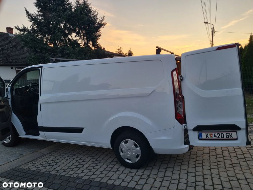 Ford Custom L2H1 - 21