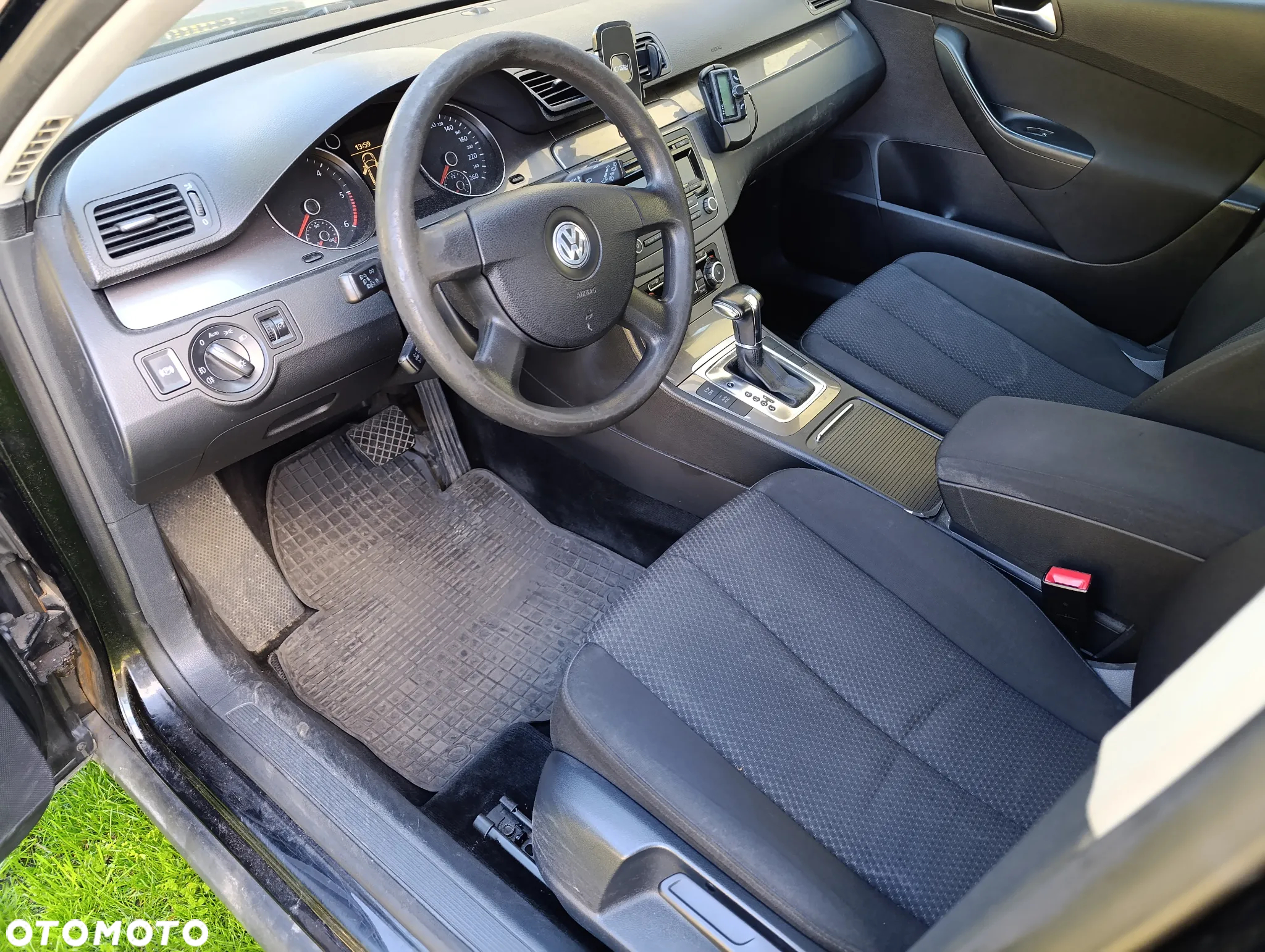 Volkswagen Passat 2.0 TDI Comfortline DSG - 20