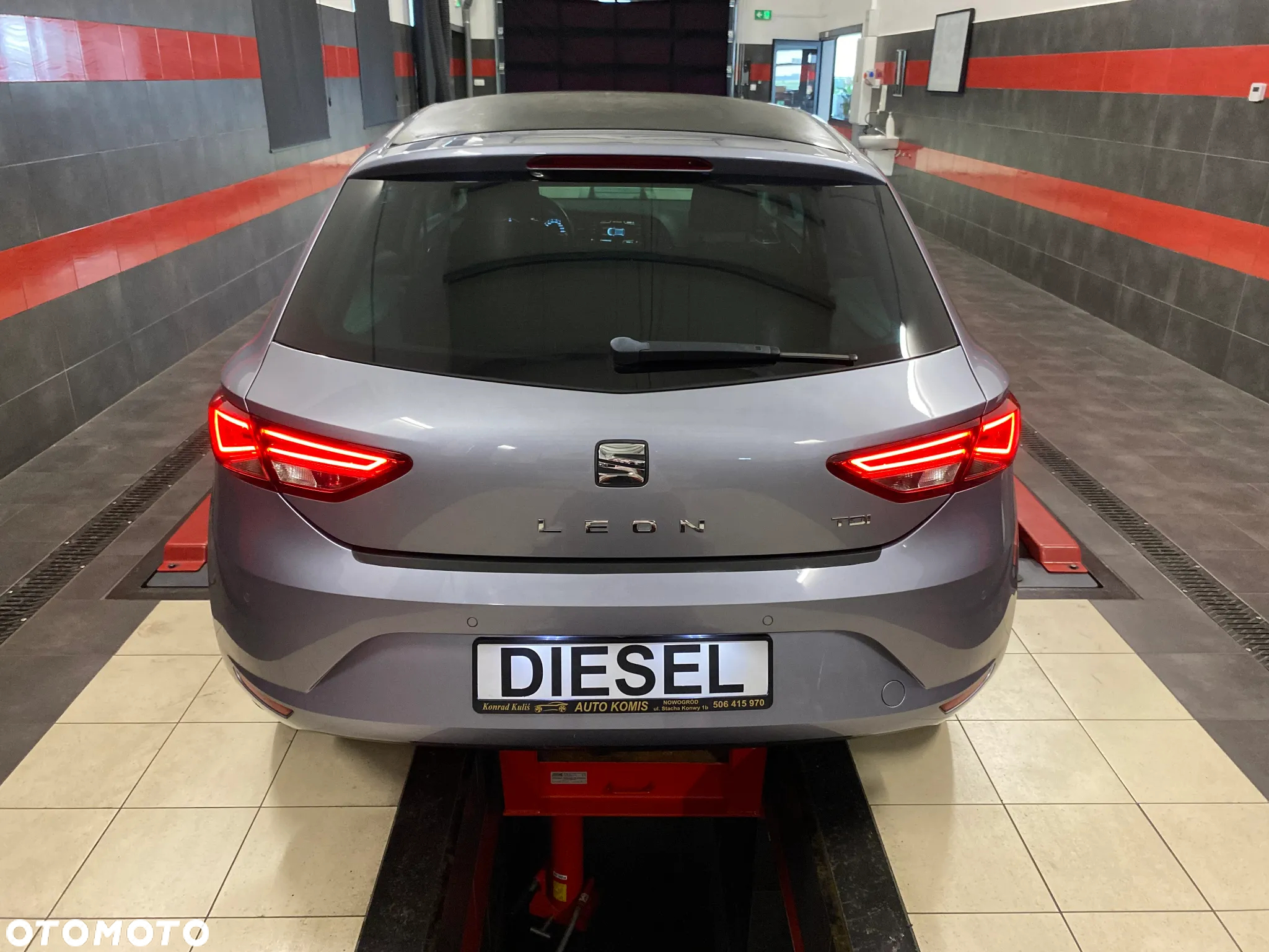 Seat Leon 1.6 TDI Reference - 12