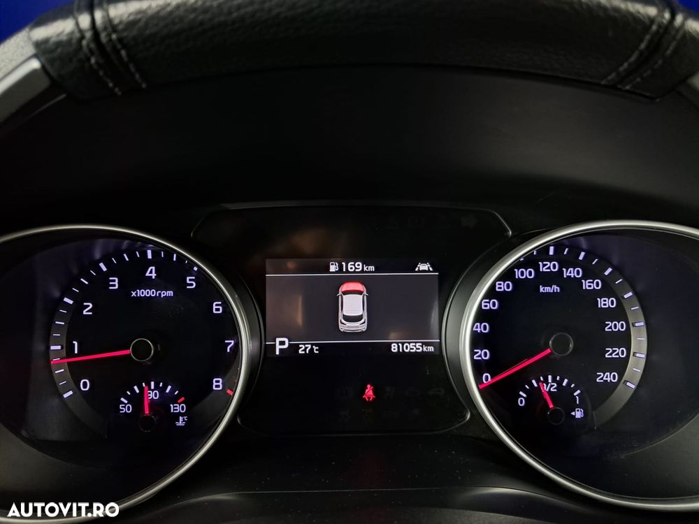 Kia XCeed - 16