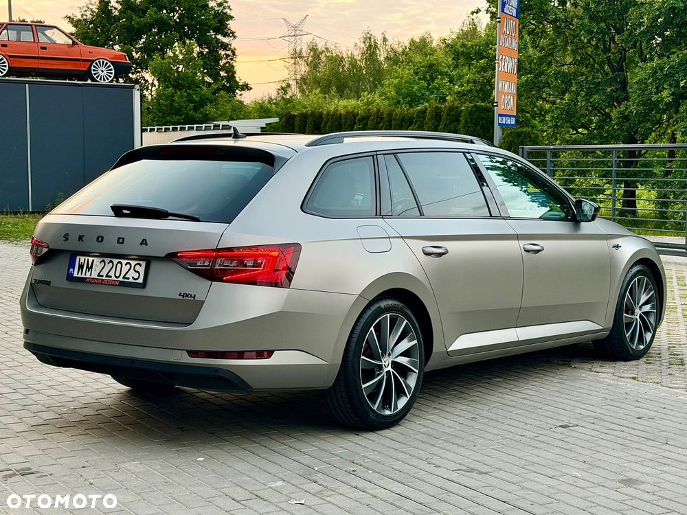Skoda Superb 2.0 TDI L&K DSG - 11