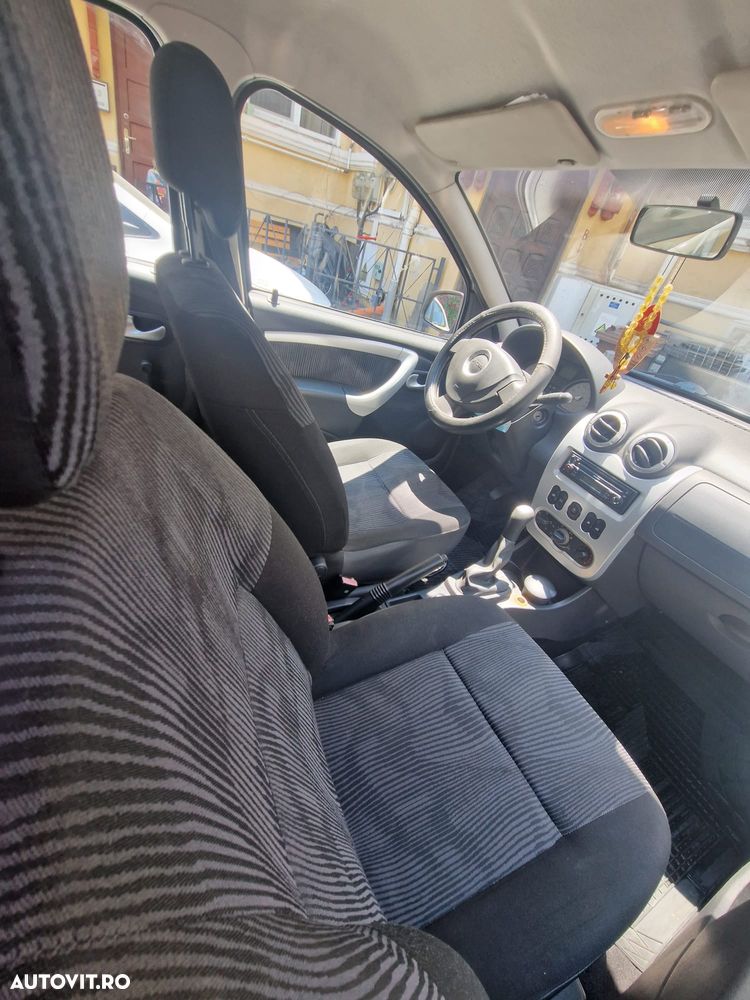 Dacia Sandero 1.4 MPI - 8
