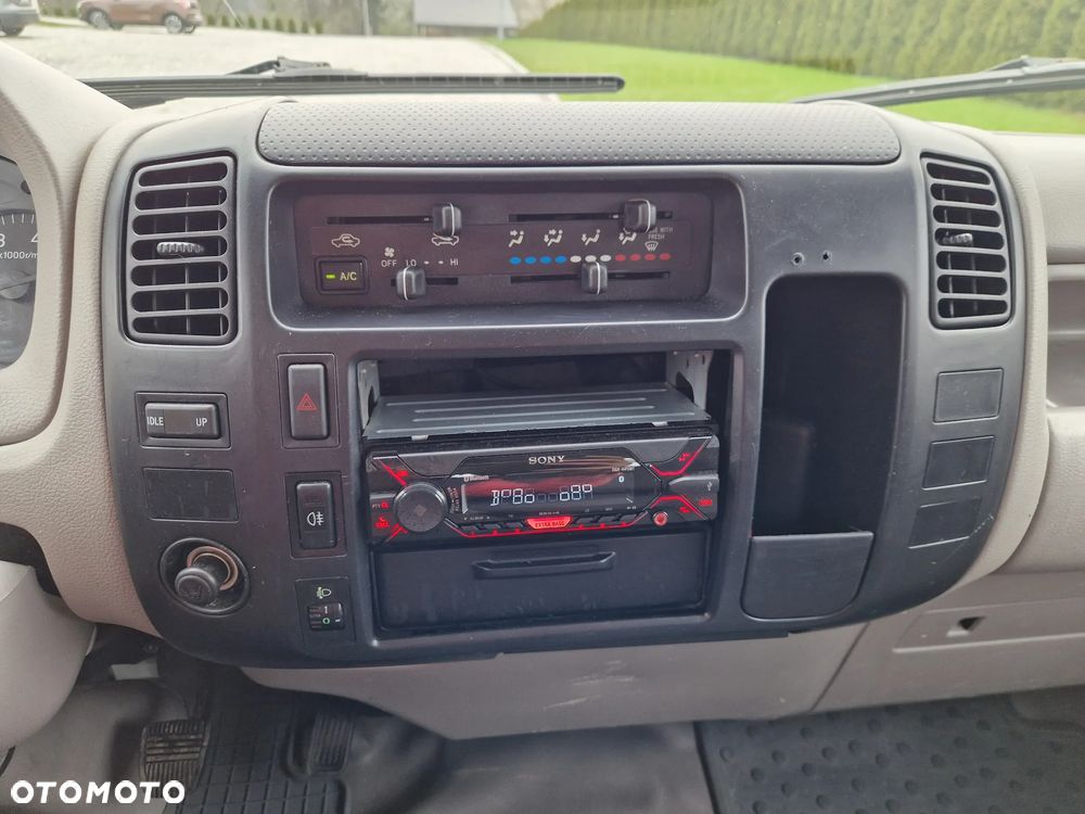 Toyota Dyna Bliźniak Podwójne KOŁO - 19