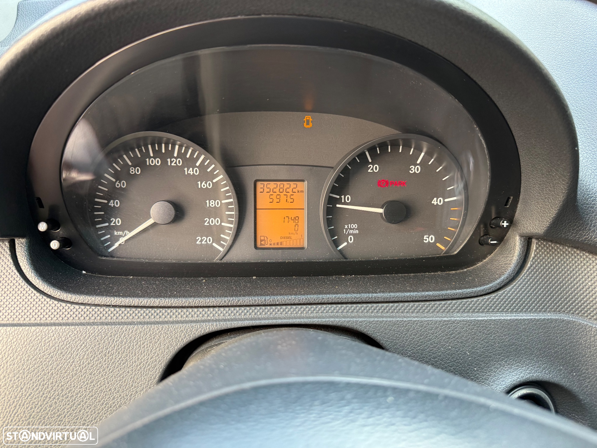 Mercedes-Benz Vito 115 CDi/32 9L - 15