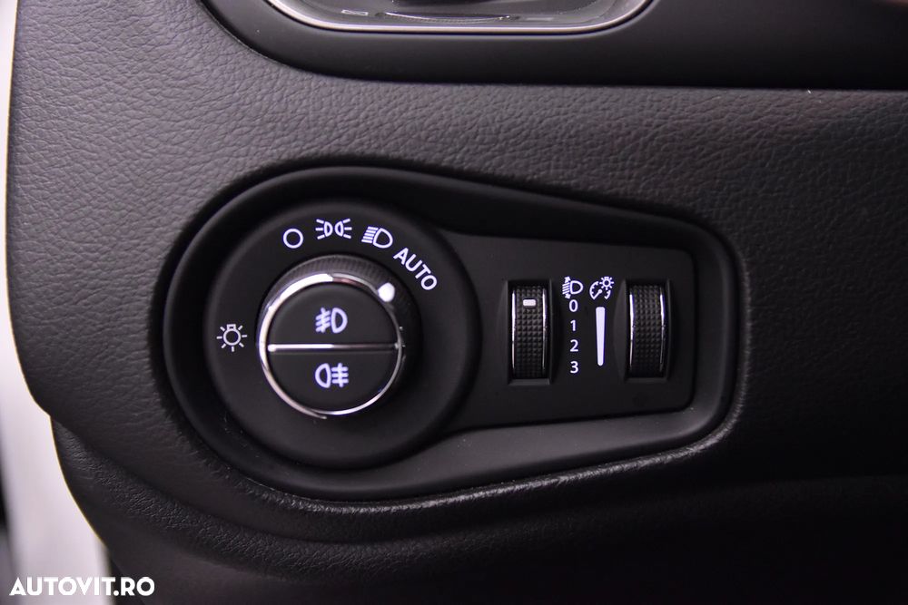 Jeep Renegade 1.5 FWD AT7 MHEV Limited - 15