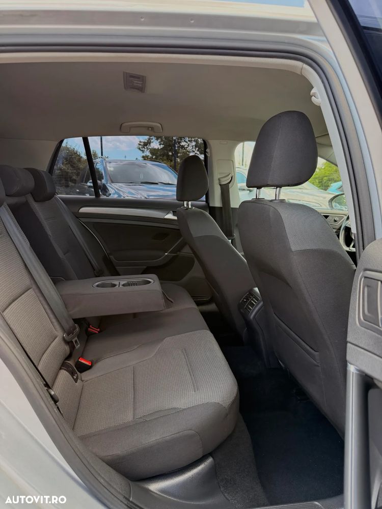 Volkswagen Golf 1.4 BlueMotion DSG Comfortline - 17