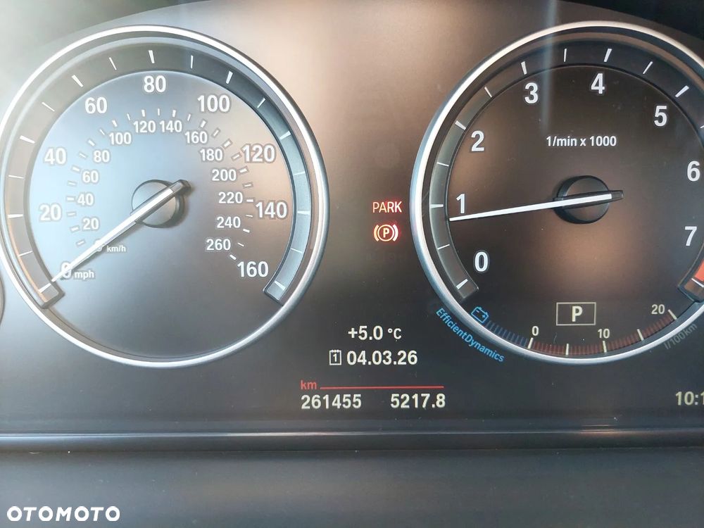BMW Seria 5 528i xDrive Sport-Aut Modern Line - 12