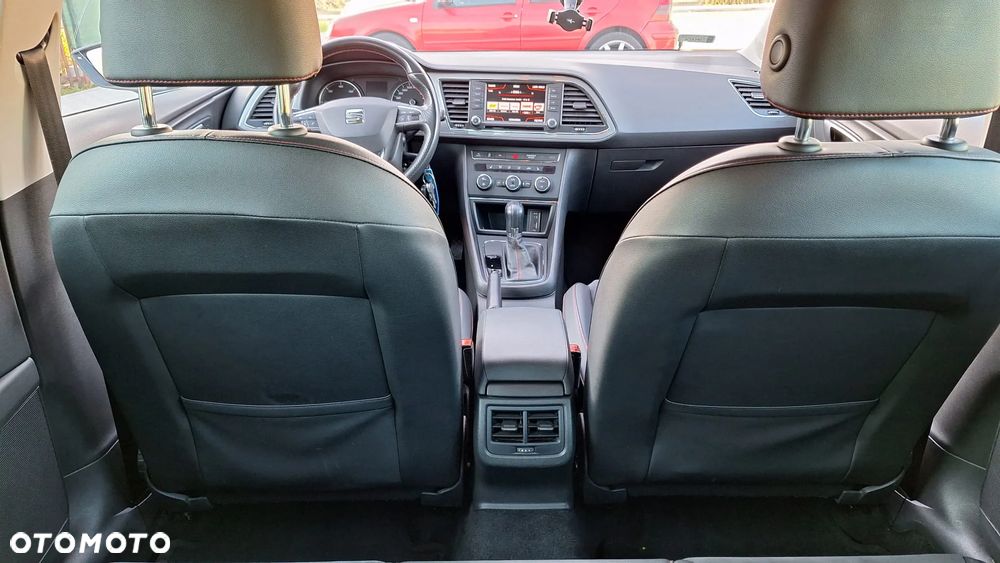 Seat Leon 2.0 TDI FR S&S DSG - 11