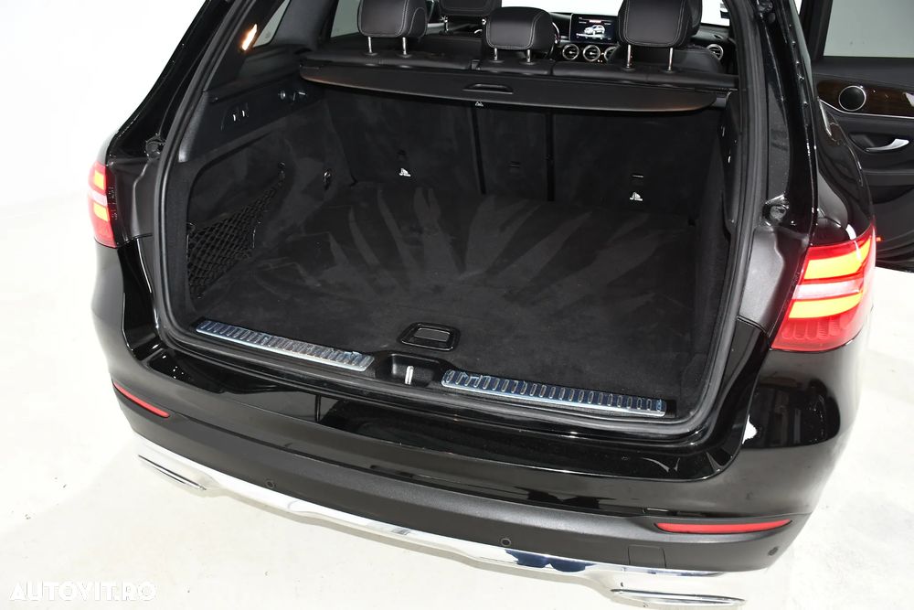 Mercedes-Benz GLC 250 d 4MATIC - 32