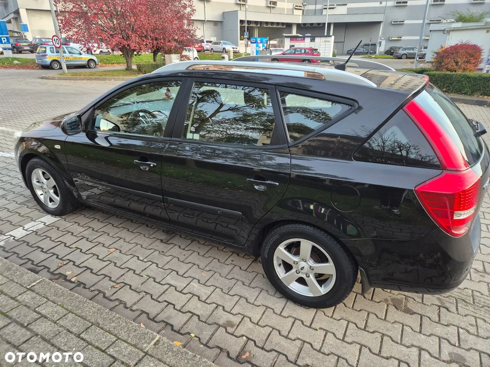 Kia Ceed Cee'd 1.6 Comfort + - 4