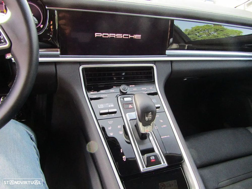 Porsche Panamera 4S E-Hybrid Executive - 24