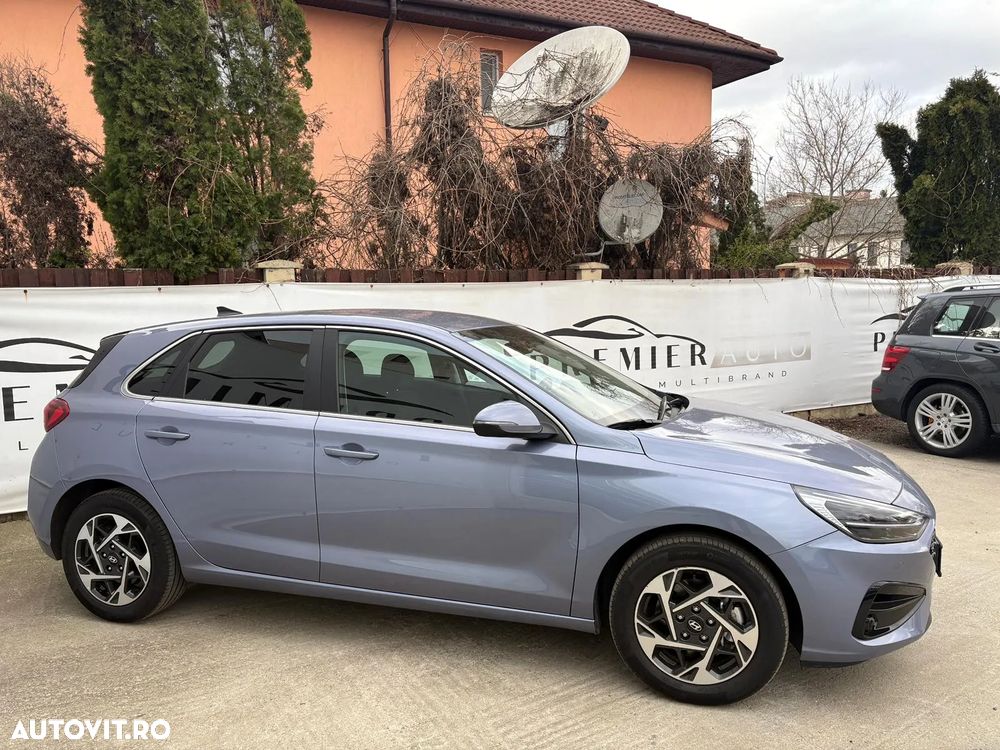 Hyundai i30 1.5 96CP M/T Comfort - 9