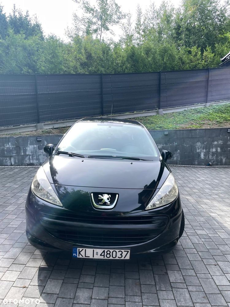 Peugeot 207 1.4 16V Trendy - 1