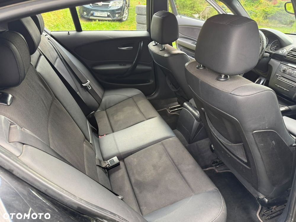 BMW Seria 1 123d DPF Edition Sport - 24