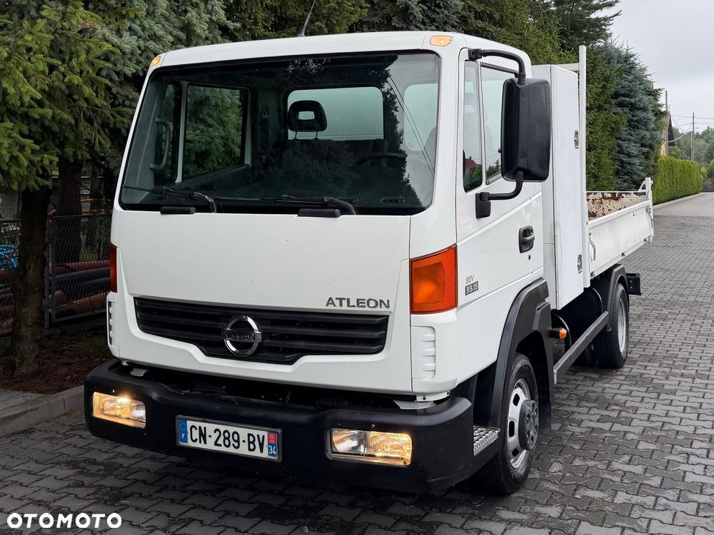 Nissan Atleon - 19