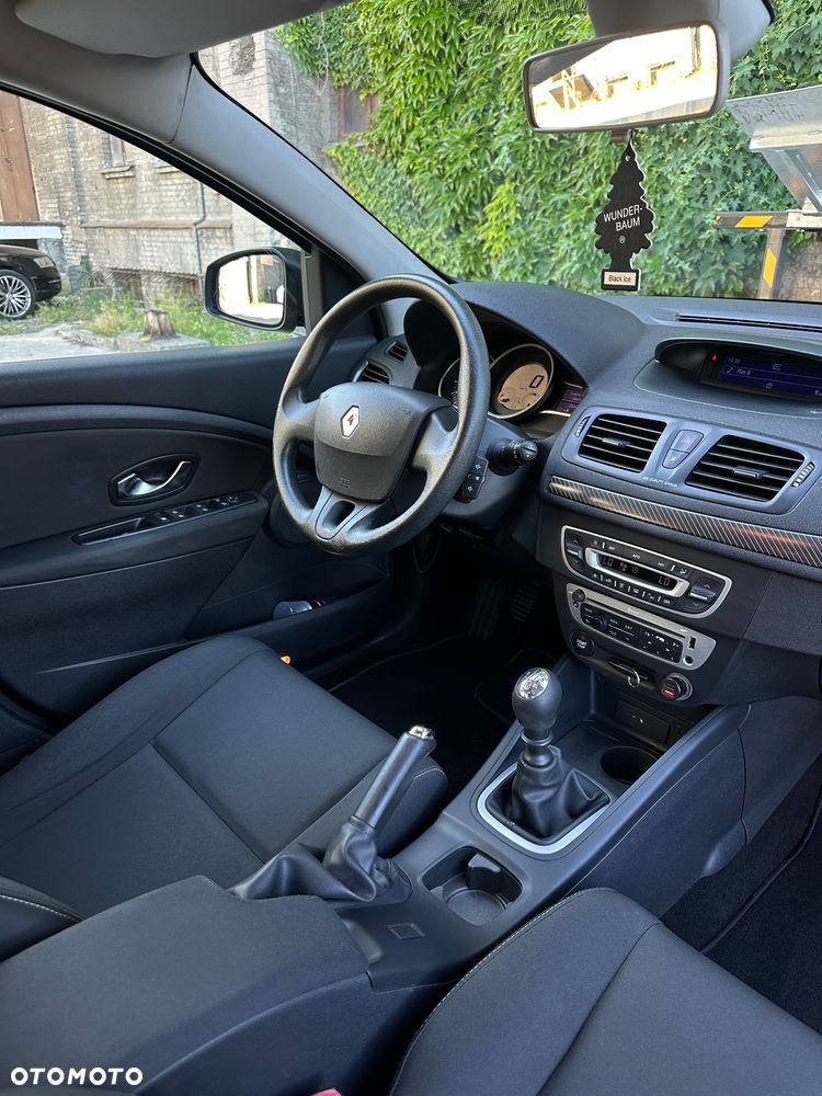Renault Megane 1.6 16V Zen - 8