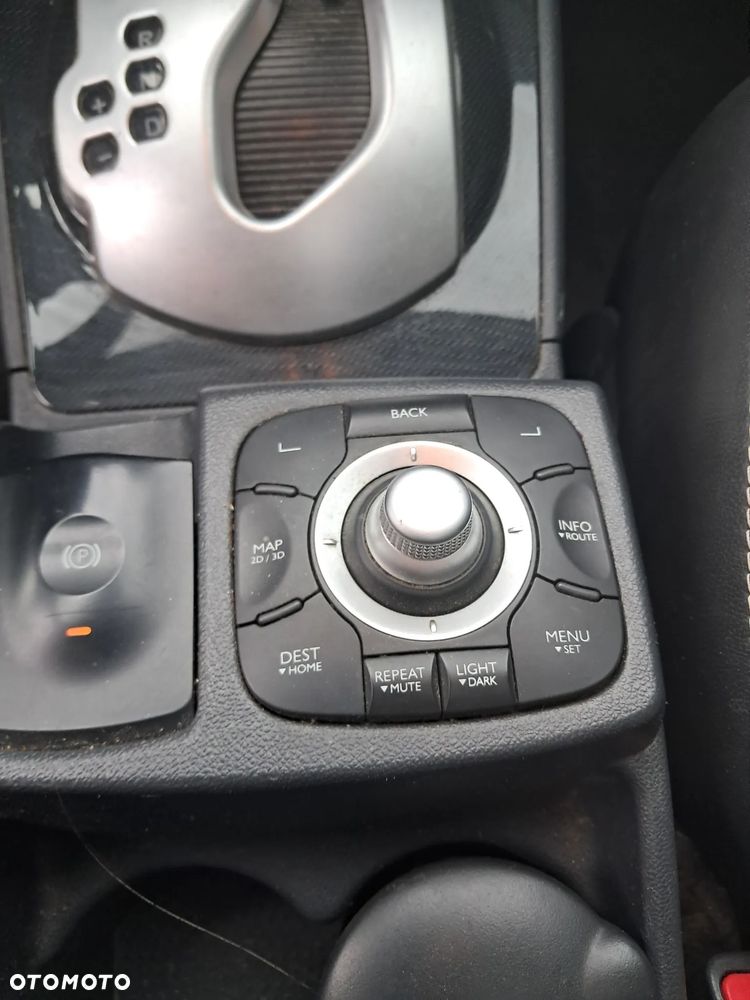 Renault Koleos 2.0 dCi 4x4 Bose Edition - 11