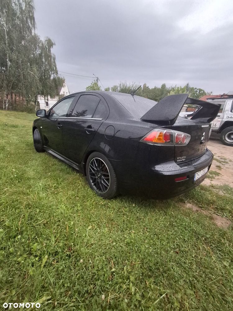 Mitsubishi Lancer - 5