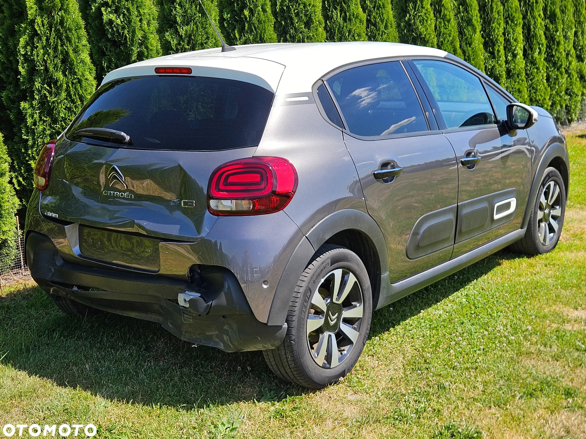 Citroën C3 1.2 PureTech Shine - 2