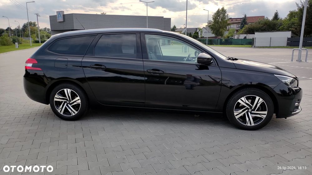 Peugeot 308 1.2 PureTech Allure S&S - 8
