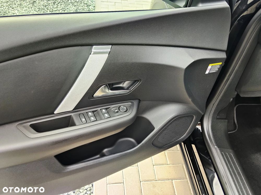 Citroën C4 PureTech 130 Stop&Start EAT8 MAX - 9