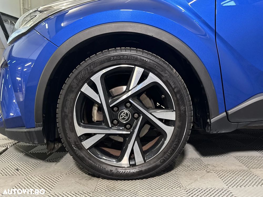 Toyota C-HR - 14