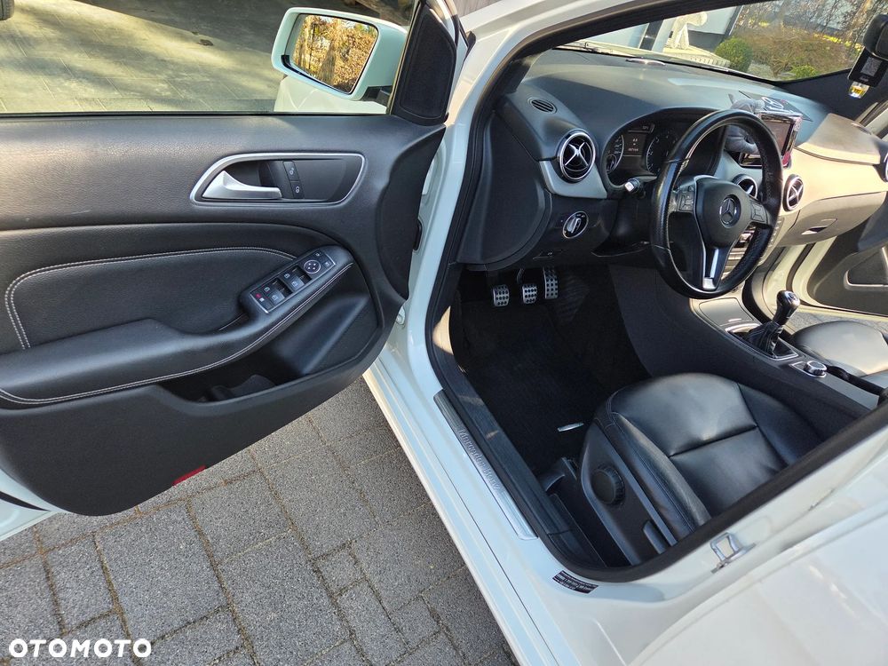 Mercedes-Benz Klasa B 180 CDI - 8