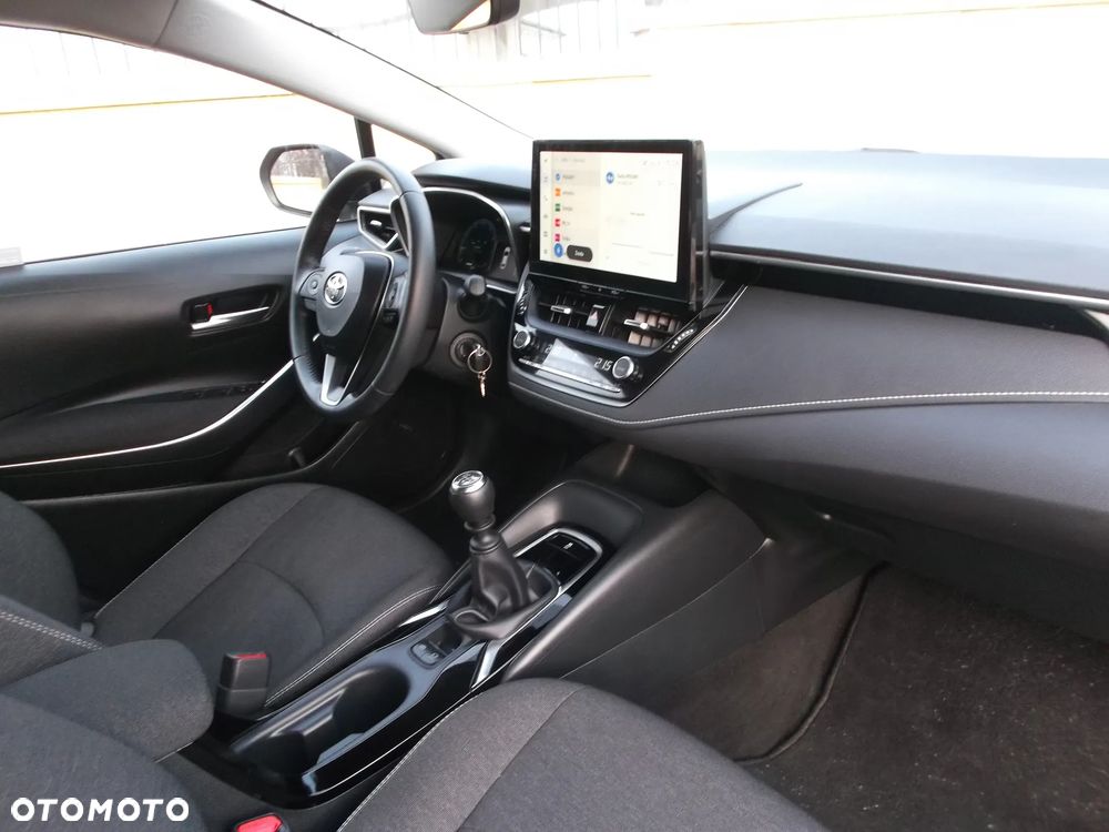 Toyota Corolla 1.5 Comfort - 22