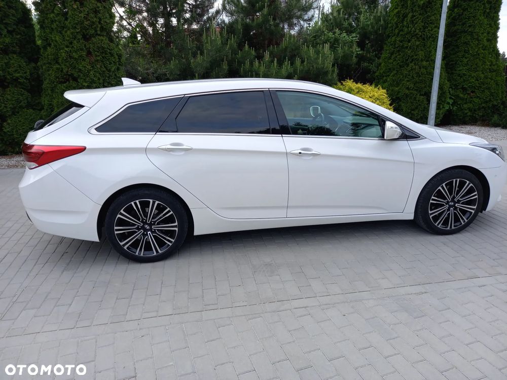 Hyundai i40 Kombi 2.0 Premium - 10
