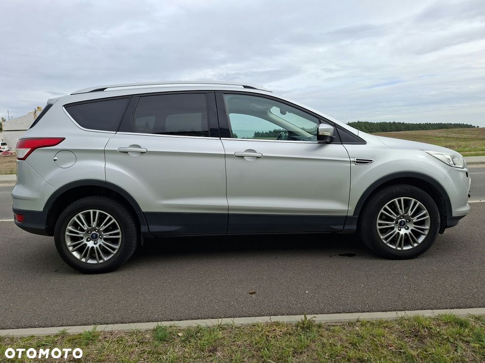Ford Kuga - 2