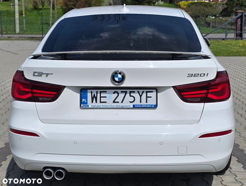 BMW 3GT 320i GPF - 26